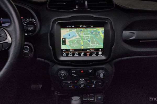 2022 Jeep Renegade с пробегом 23 347 км