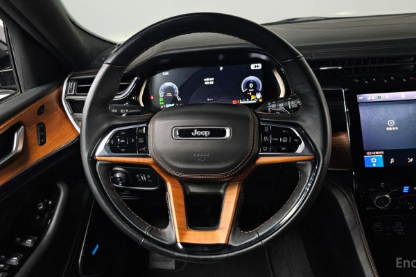 2022 Jeep Cherokee с пробегом 68 120 км