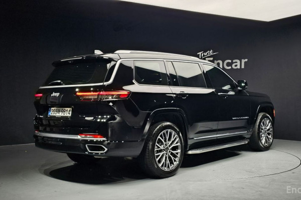 2023 Jeep Cherokee с пробегом 51 806 км