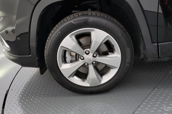 2022 Jeep Cherokee с пробегом 73 341 км