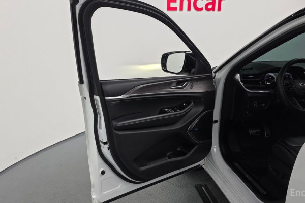 2022 Jeep Cherokee с пробегом 31 512 км