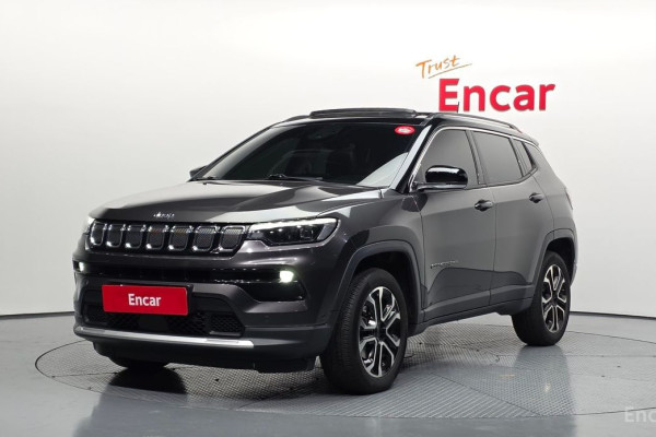 2022 Jeep Compass с пробегом 64 877 км