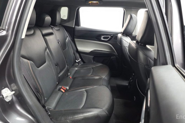 2022 Jeep Compass с пробегом 64 877 км