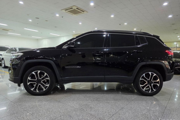 2022 Jeep Compass с пробегом 29 462 км