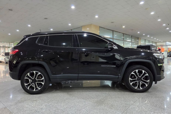 2022 Jeep Compass с пробегом 29 462 км