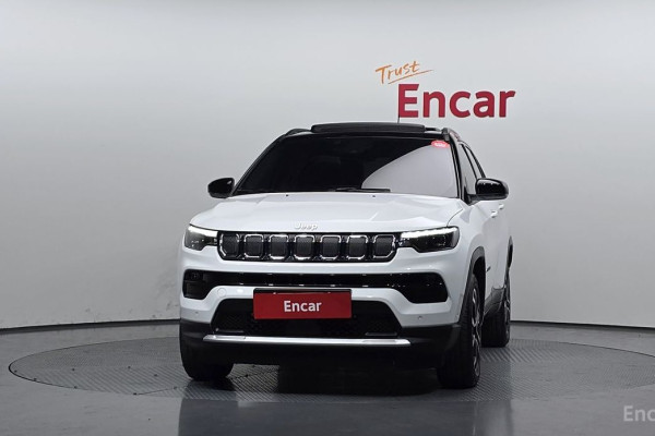 2022 Jeep Compass с пробегом 9 991 км