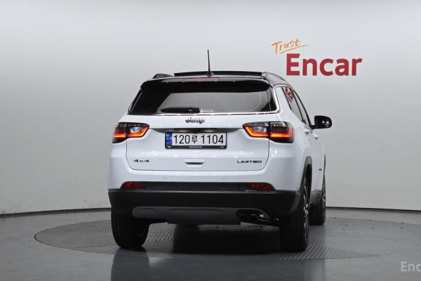 2022 Jeep Compass с пробегом 9 991 км