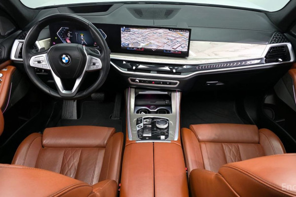2023 BMW X7 с пробегом 41 024 км