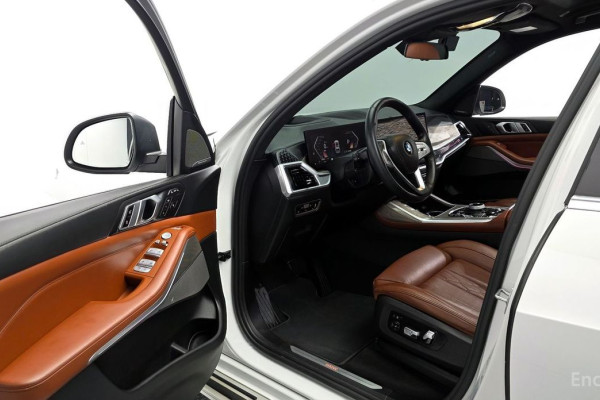 2023 BMW X7 с пробегом 41 024 км