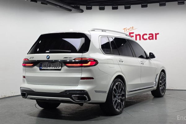 2023 BMW X7 с пробегом 23 501 км