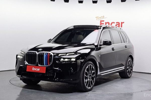 2023 BMW X7 с пробегом 29 092 км