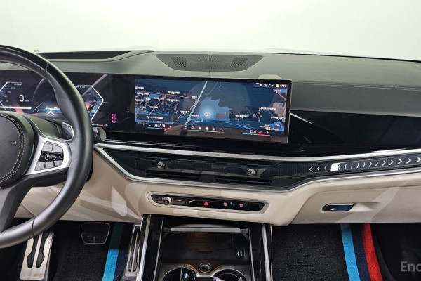 2023 BMW X7 с пробегом 29 092 км