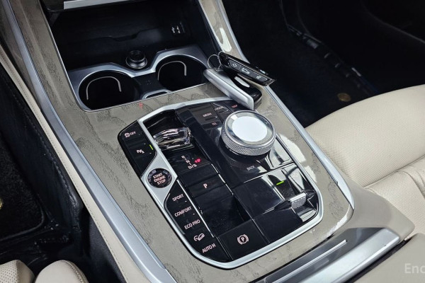 2023 BMW X7 с пробегом 68 591 км