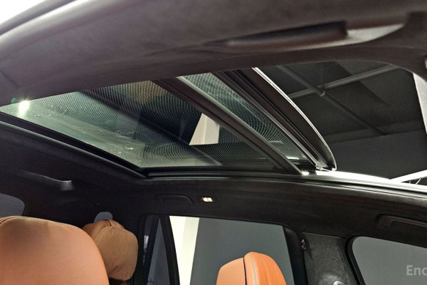 2023 BMW X7 с пробегом 13 381 км