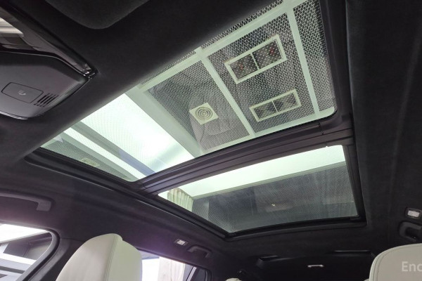 2023 BMW X7 с пробегом 30 828 км