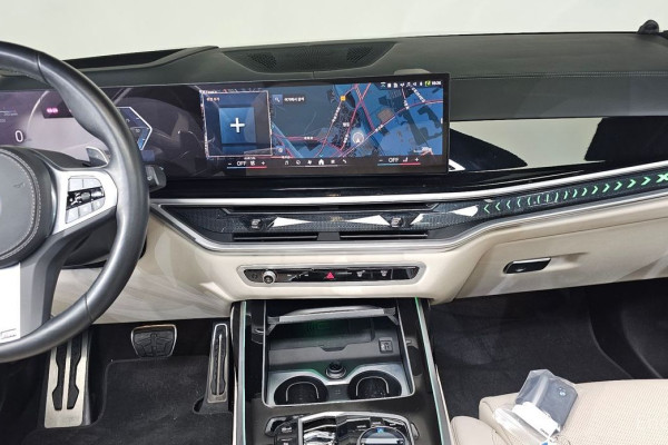 2023 BMW X7 с пробегом 29 050 км