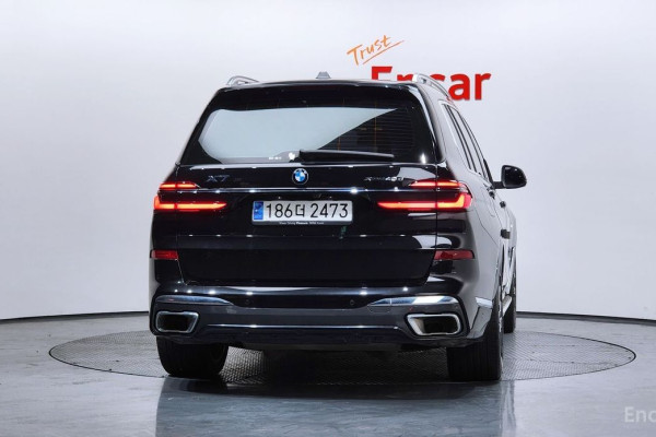 2023 BMW X7 с пробегом 52 161 км