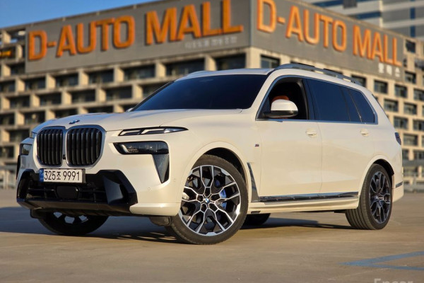 2023 BMW X7 с пробегом 38 888 км