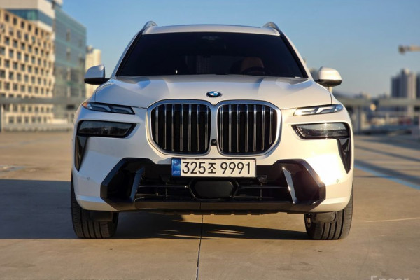 2023 BMW X7 с пробегом 38 888 км