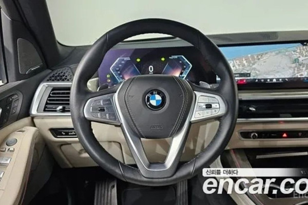 2023 BMW X7 с пробегом 21 240 км