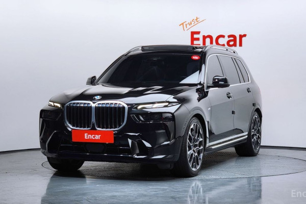 2023 BMW X7 с пробегом 52 161 км