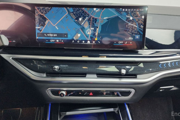 2023 BMW X7 с пробегом 52 161 км