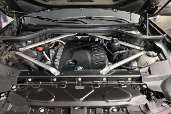 2023 BMW X7 с пробегом 40 988 км