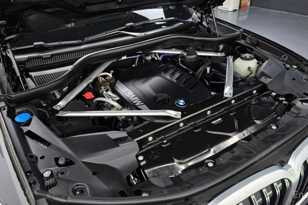 2023 BMW X7 с пробегом 49 851 км