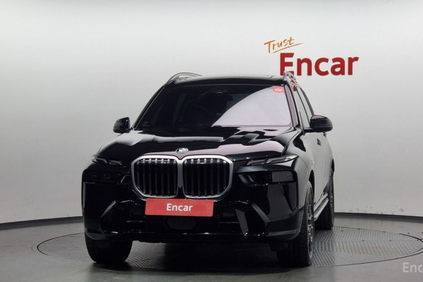 2023 BMW X7 с пробегом 31 010 км