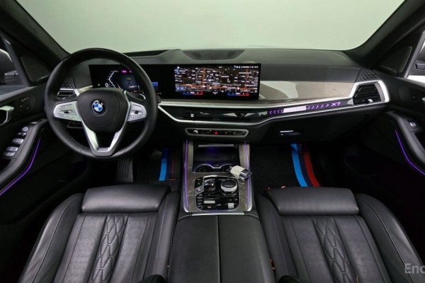 2023 BMW X7 с пробегом 49 851 км