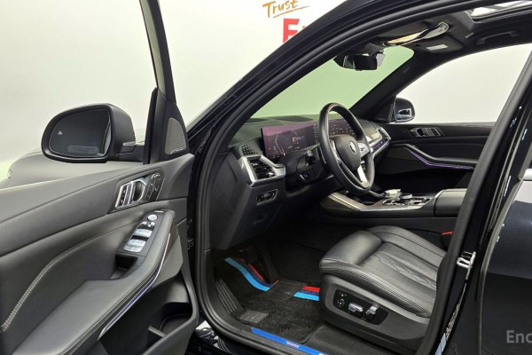 2023 BMW X7 с пробегом 49 851 км