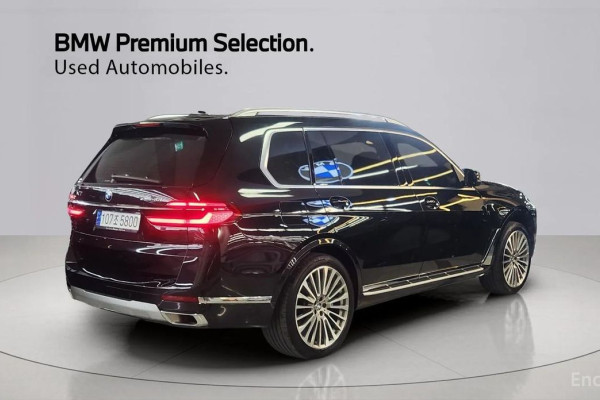2023 BMW X7 с пробегом 78 579 км