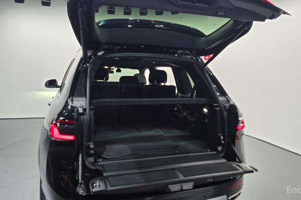 2023 BMW X7 с пробегом 49 851 км