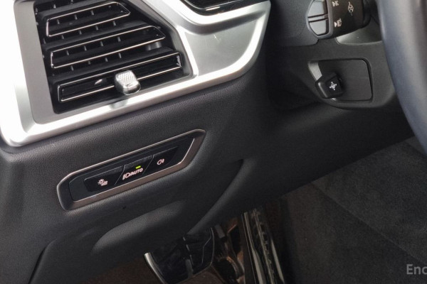 2023 BMW X7 с пробегом 31 010 км