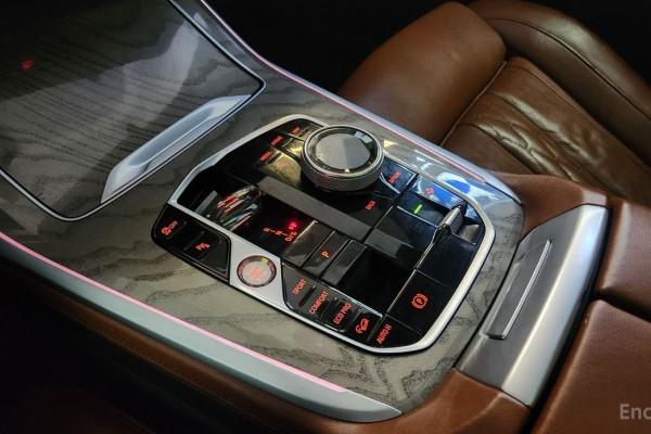 2023 BMW X7 с пробегом 78 579 км