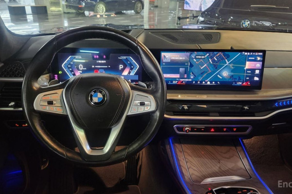 2023 BMW X7 с пробегом 78 579 км