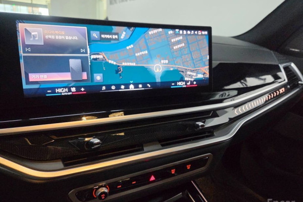 2023 BMW X7 с пробегом 30 138 км