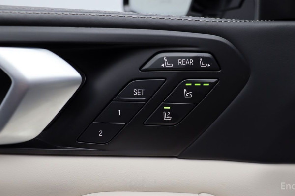 2023 BMW X7 с пробегом 22 172 км