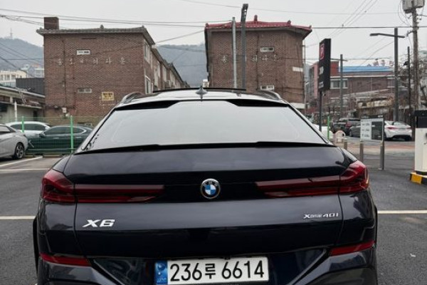 2022 BMW X6 с пробегом 42 500 км