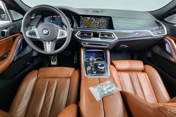 2022 BMW X6 с пробегом 68 945 км