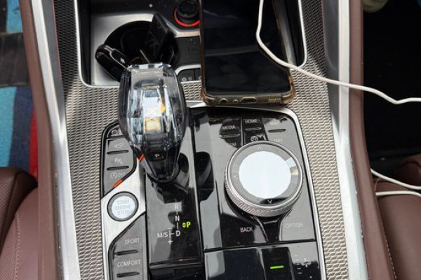 2022 BMW X6 с пробегом 42 500 км