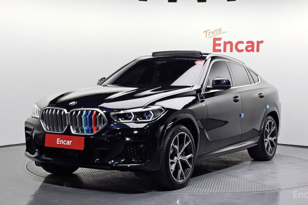 2022 BMW X6 с пробегом 38 496 км