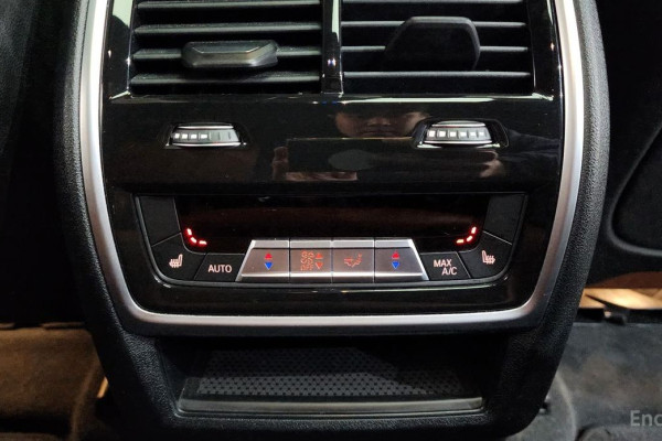 2022 BMW X6 с пробегом 68 945 км