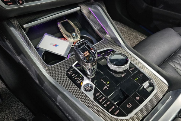 2022 BMW X6 с пробегом 38 496 км