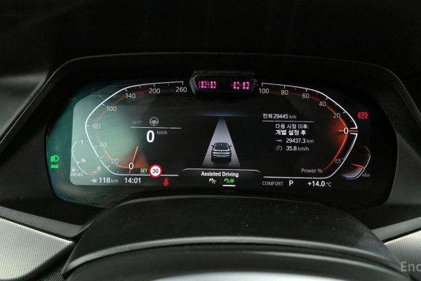 2022 BMW X6 с пробегом 29 445 км