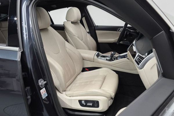 2022 BMW X6 с пробегом 39 049 км