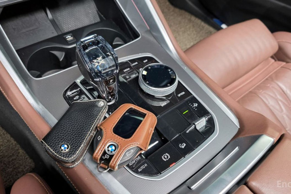 2022 BMW X6 с пробегом 44 060 км