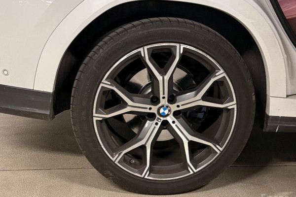 2022 BMW X6 с пробегом 59 700 км