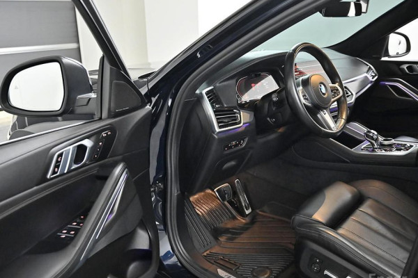 2022 BMW X6 с пробегом 55 800 км