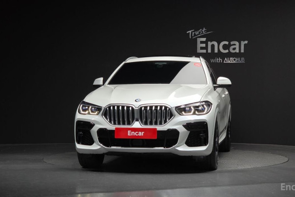 2022 BMW X6 с пробегом 38 098 км
